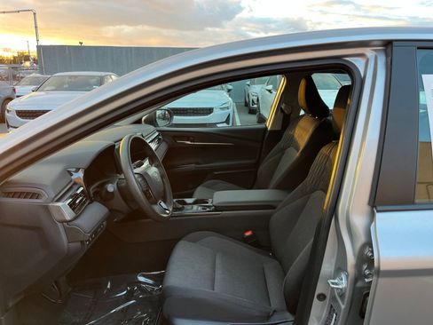 Used 2025 Toyota Camry LE image 26