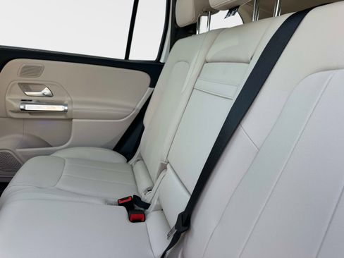 New 2026 Mercedes-Benz GLB 250 250 4MATIC SUV image 13