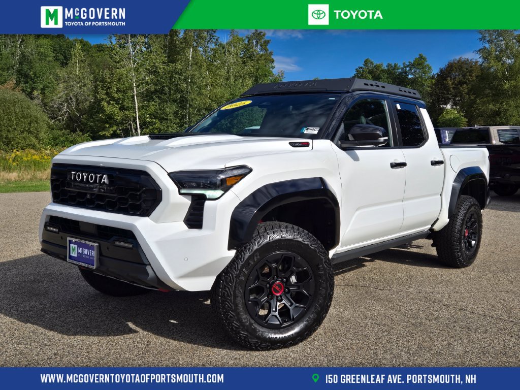 Used 2025 Toyota Tacoma TRD Pro AWD/4WD image 1