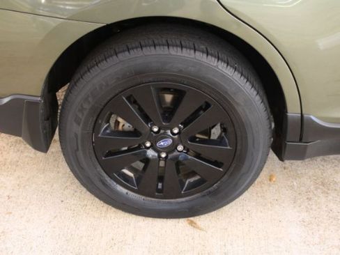 Used 2018 Subaru Outback 2.5i Premium image 19