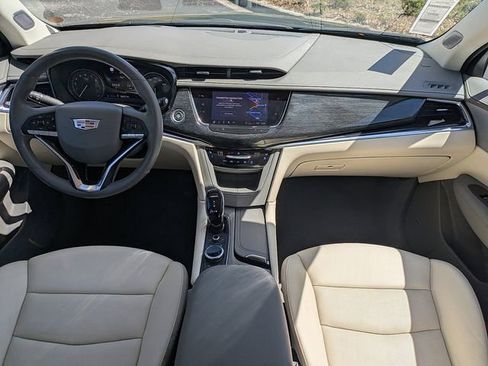 Certified 2023 Cadillac XT6 Premium Luxury w/ Technology Package image 14