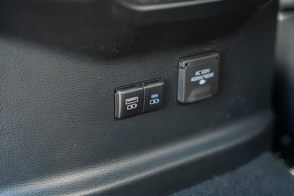 Used 2024 Toyota Tundra SR5 w/ TRD Sport Premium Package AWD/4WD image 34