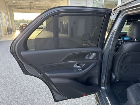 New 2026 Mercedes-Benz GLE 63 AMG S image 35