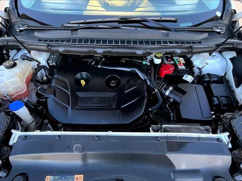 Used 2017 Ford Edge SEL w/ Equipment Group 201A image 9