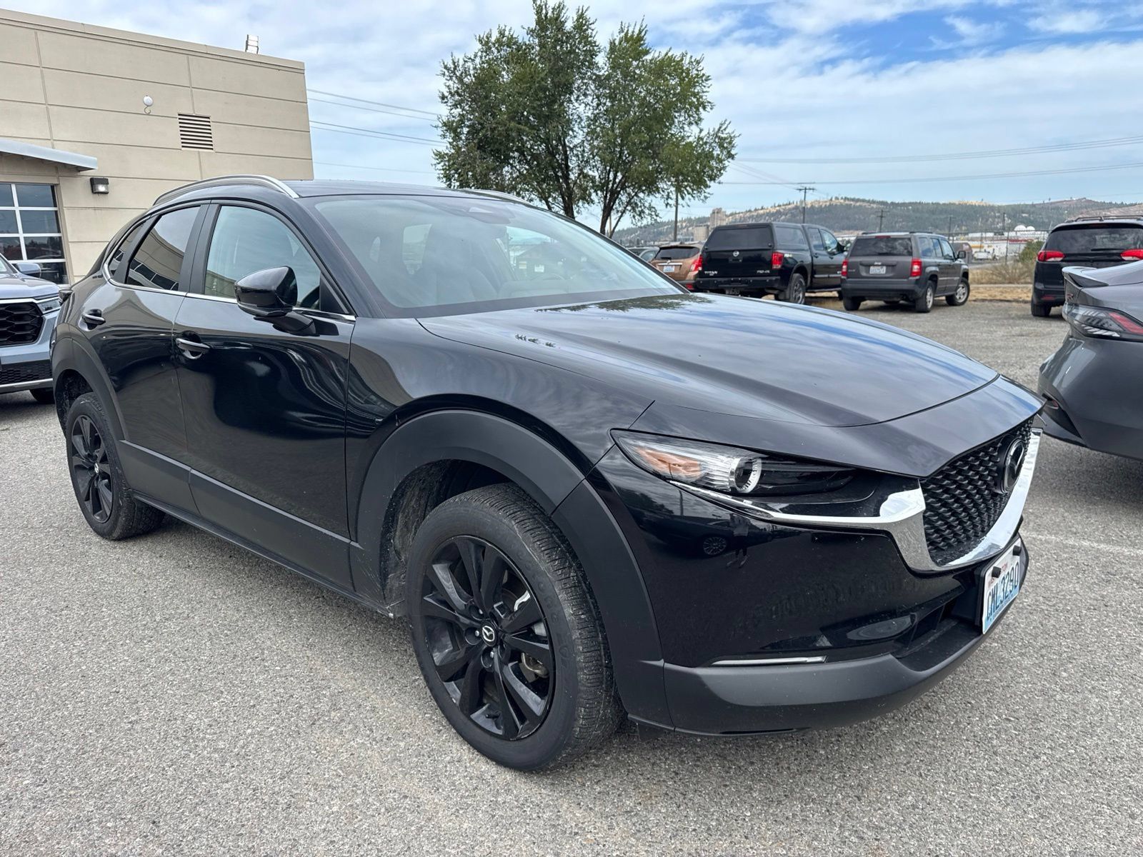 Used 2024 MAZDA CX-30 AWD 2.5 S w/ Select Sport Pkg image 3