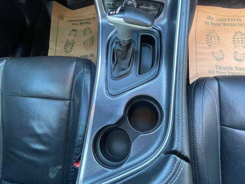 Used 2017 Dodge Challenger SXT Plus RWD image 5