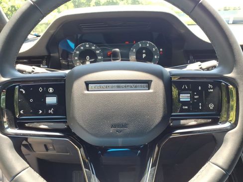 Certified 2026 Land Rover Range Rover Evoque S AWD/4WD image 11
