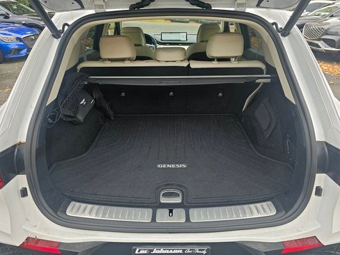 Certified 2025 Genesis GV70 3.5T Sport w/ Sport Advanced Package image 24