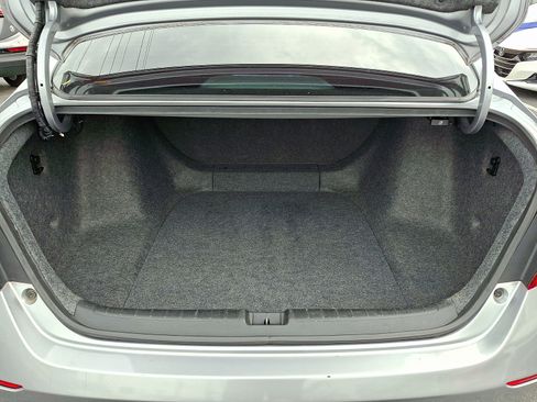 Used 2018 Honda Accord LX image 20