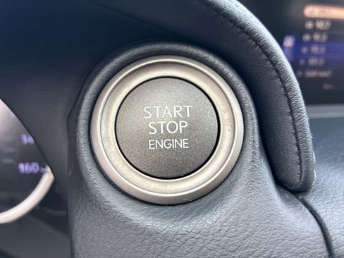 Used 2015 Lexus IS 250 image 33