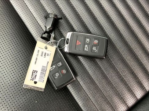 Used 2023 Land Rover Discovery Sport S AWD/4WD image 15