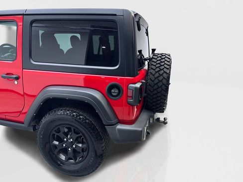 Used 2021 Jeep Wrangler Sport AWD/4WD image 17