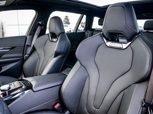 New 2026 BMW M5 Touring image 25