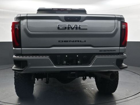 Used 2025 GMC Sierra 2500 Denali Ultimate w/ Max Trailering Package AWD/4WD image 5