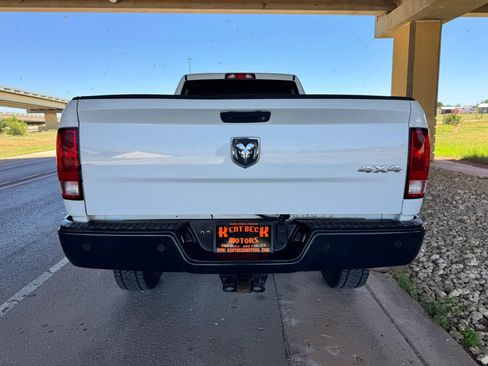 Used 2018 RAM 2500 Tradesman w/ Popular Equipment Group AWD/4WD image 4