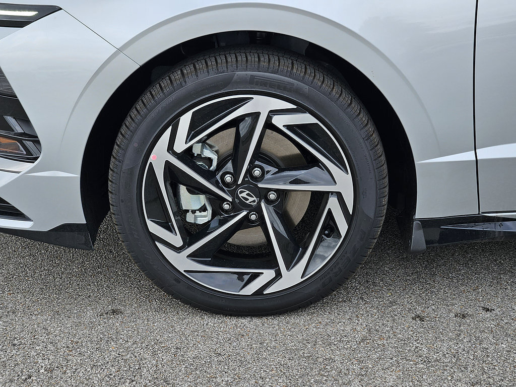 New 2026 Hyundai Sonata SEL FWD image 12