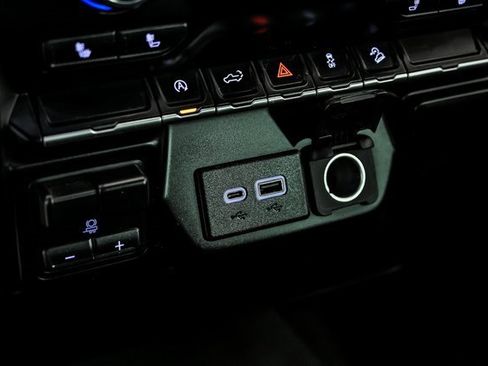 Used 2019 Chevrolet Silverado 1500 RST image 22