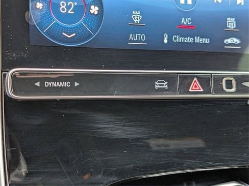 Used 2022 Mercedes-Benz C 300 Sedan image 19