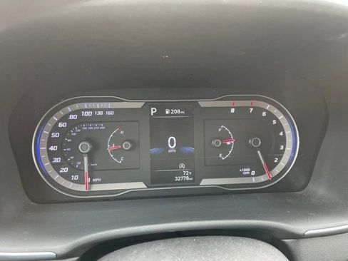 Used 2024 Hyundai Tucson SE AWD/4WD image 11
