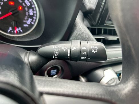 Certified 2021 Toyota RAV4 XLE FWD image 20