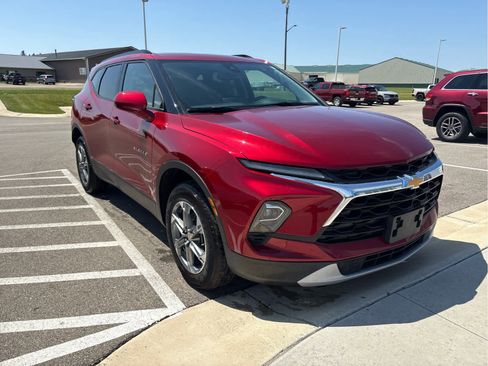 Used 2023 Chevrolet Blazer LT w/ Convenience Package AWD/4WD image 1
