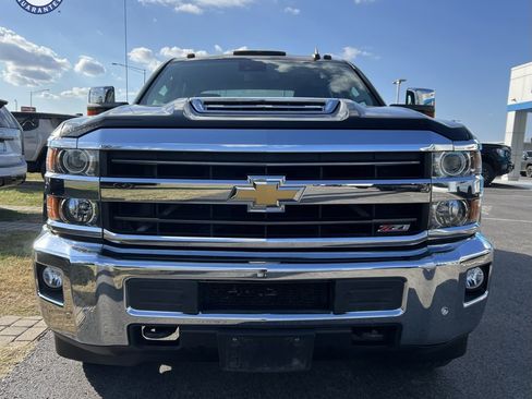 Used 2018 Chevrolet Silverado 2500 LTZ w/ Duramax Plus Package image 3