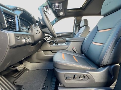 New 2026 GMC Sierra 1500 AT4 w/ AT4 Premium Package image 15