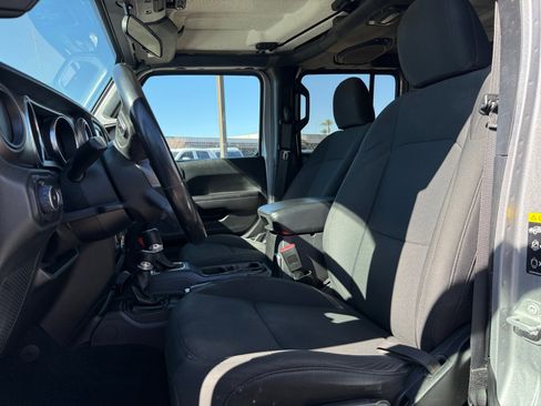 Used 2020 Jeep Wrangler Unlimited Sport S image 12