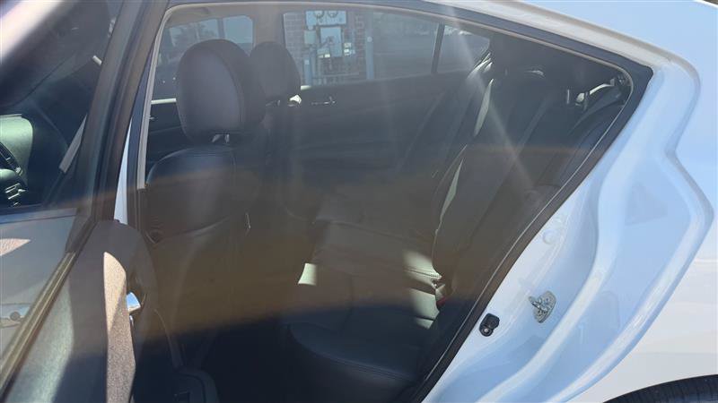 Used 2012 Nissan Maxima 3.5 SV w/ Premium Pkg FWD image 17