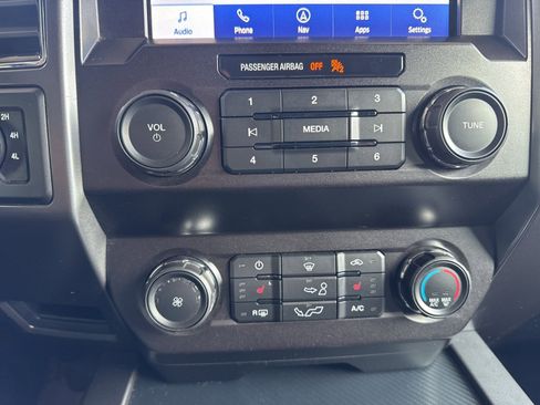 Certified 2020 Ford F150 XLT w/ Equipment Group 302A Luxury image 34