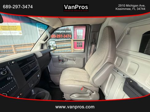 Used 2021 Chevrolet Express 2500 w/ Driver Convenience Package RWD image 11