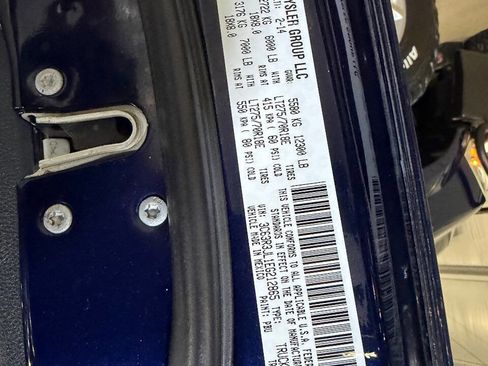 Used 2014 RAM 3500 Laramie w/ Cold Weather Group image 44