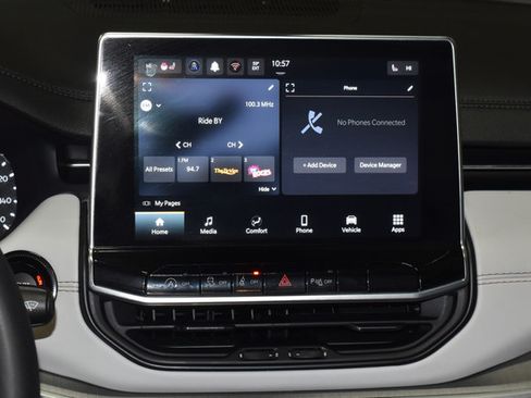 Used 2025 Jeep Compass Limited AWD/4WD image 28