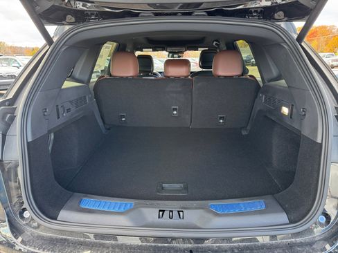 New 2026 Lincoln Nautilus Reserve w/ Jet Appearance Package image 26