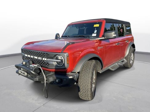 Used 2023 Ford Bronco Badlands AWD/4WD image 2