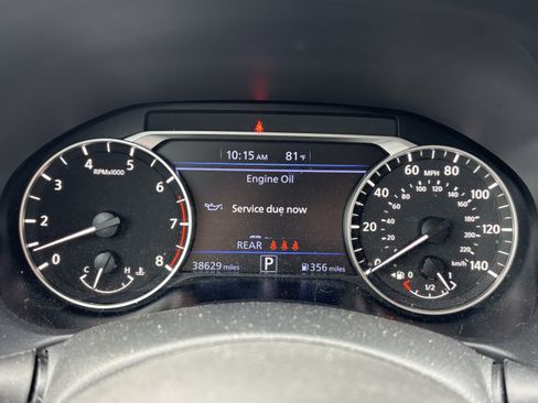 Used 2023 Nissan Altima 2.5 SR FWD image 21