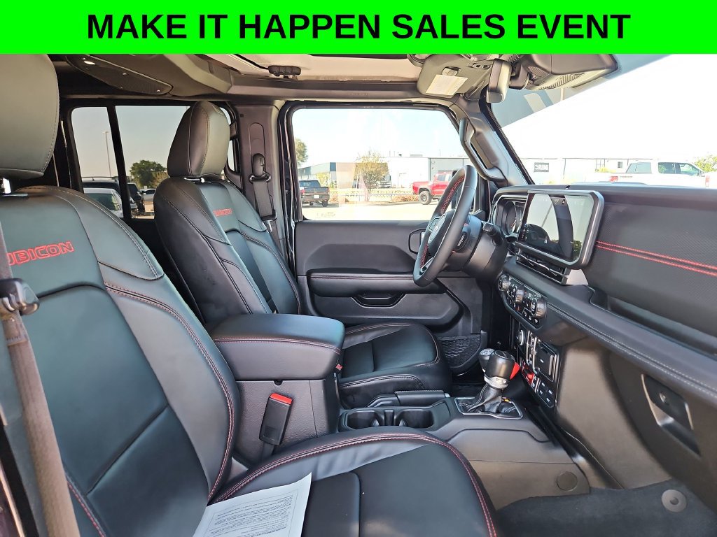 Used 2024 Jeep Gladiator Rubicon AWD/4WD image 25