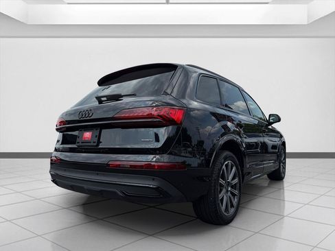Used 2023 Audi Q7 2.0T Premium Plus w/ Premium Plus Package AWD/4WD image 5