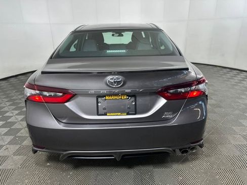 Used 2024 Toyota Camry SE image 4