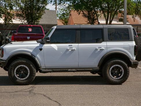 Used 2022 Ford Bronco Badlands AWD/4WD image 8