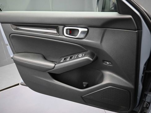 Used 2024 Honda Civic Touring image 10