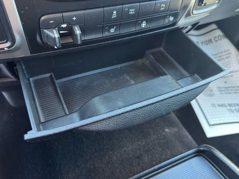 Used 2014 RAM 2500 Big Horn image 42