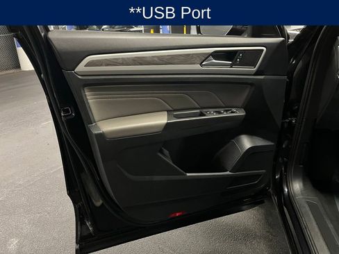 Used 2023 Volkswagen Atlas Cross Sport SE image 15