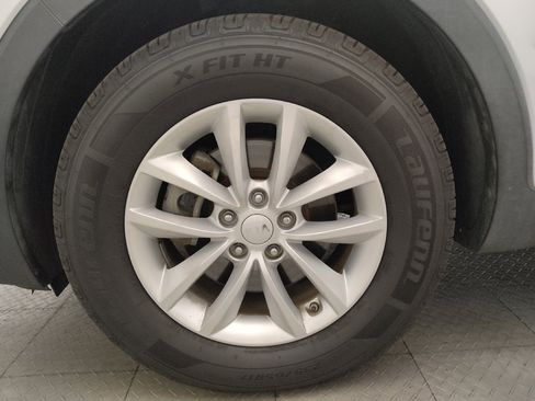 Used 2018 Kia Sorento FWD image 31