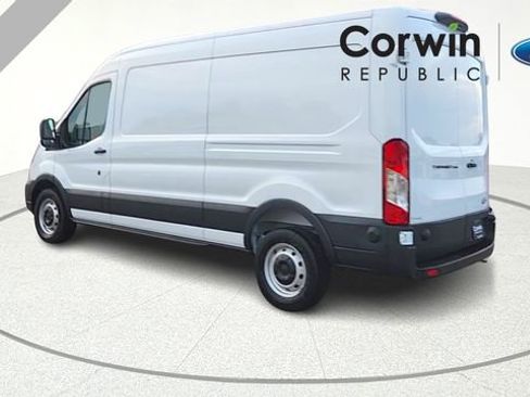 New 2026 Ford Transit 250 148 Medium Roof w/ Load Area Protection Package RWD image 5