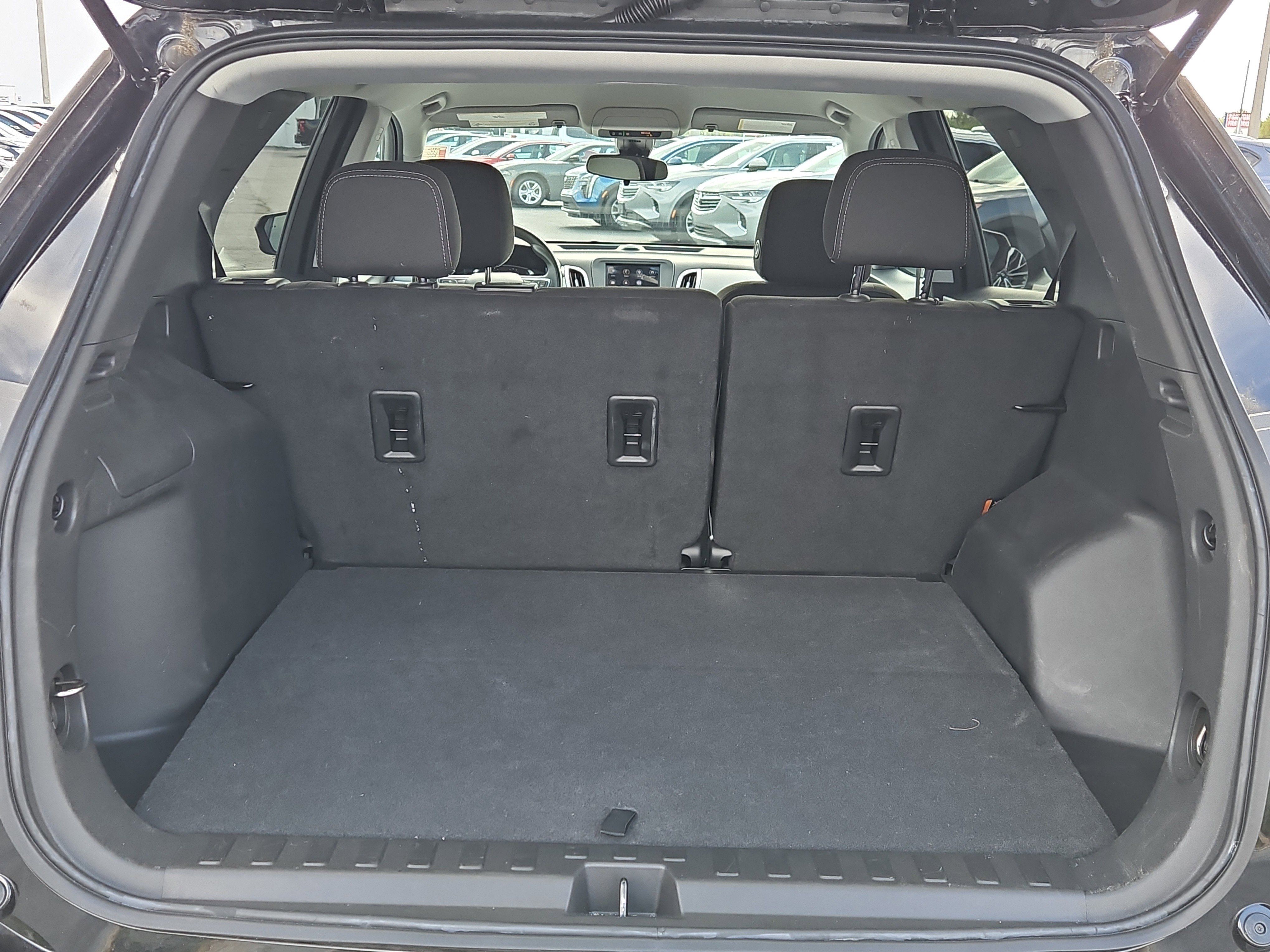 Certified 2024 Chevrolet Equinox LS w/ LS Convenience Package FWD image 6