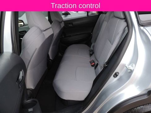 Used 2024 Toyota Corolla Cross SE image 20