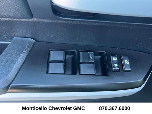 Used 2019 Toyota Tundra SR5 image 17