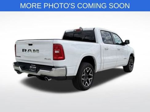 Used 2025 RAM 1500 Laramie AWD/4WD image 4