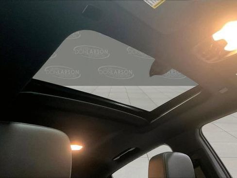 New 2026 GMC Canyon Elevation w/ Convenience Package image 6